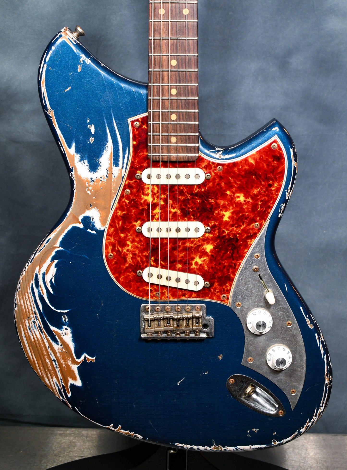 2019 Novo Guitars Serus S Como Blue Metallic ThroBak's