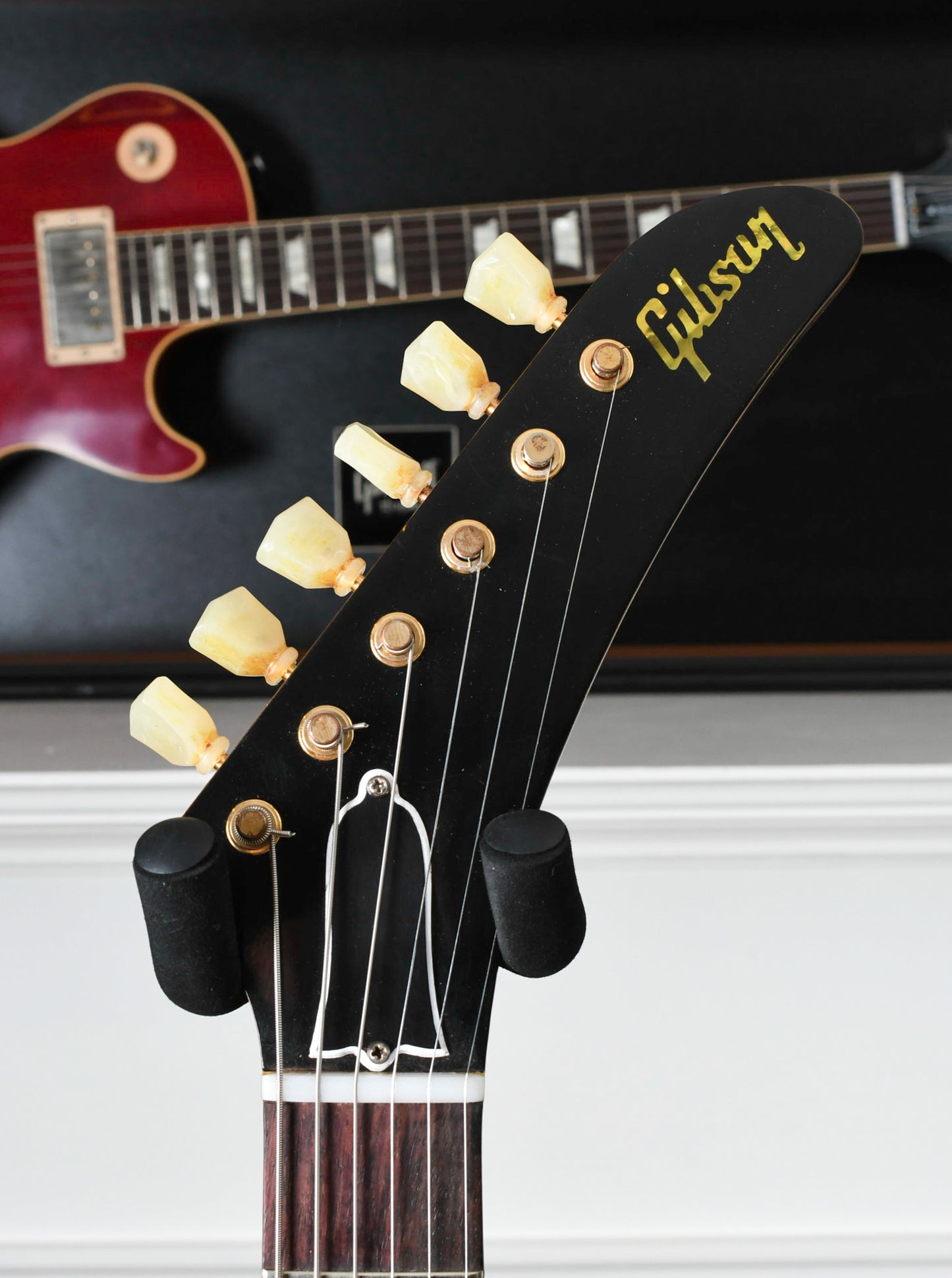 2018 Gibson 1958 Mahogany Explorer Walnut
