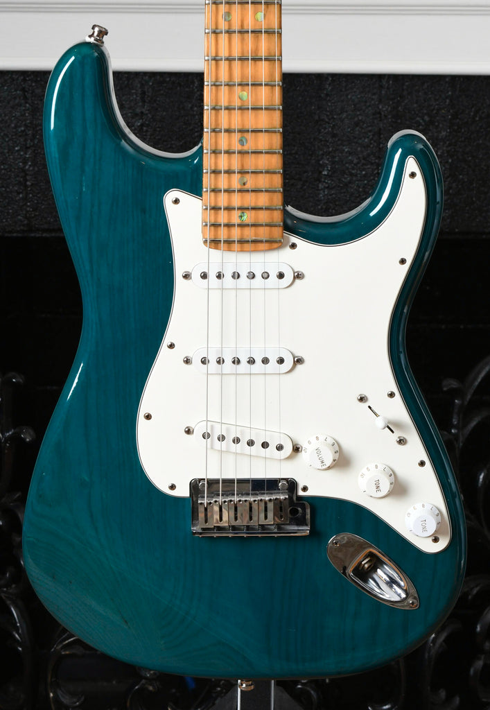 1998 Fender American Deluxe Stratocaster Teal Ash Body & Maple