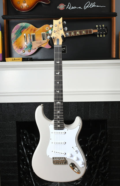 Paul Reed Smith PRS John Mayer Silver Sky Satin Moc Sand