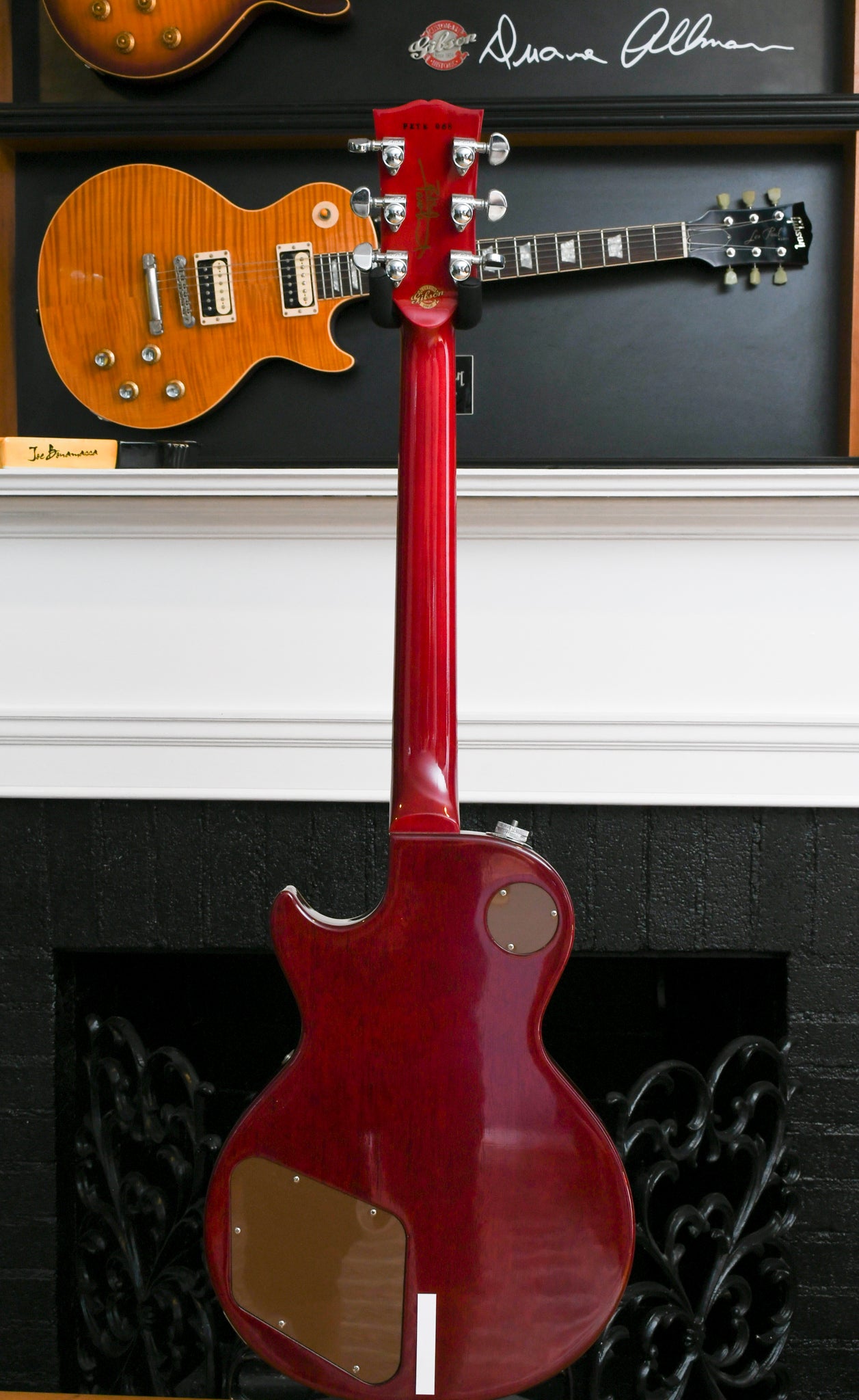 2005 Gibson Les Paul Deluxe Pete Townshend Signature Trans Red Number 1