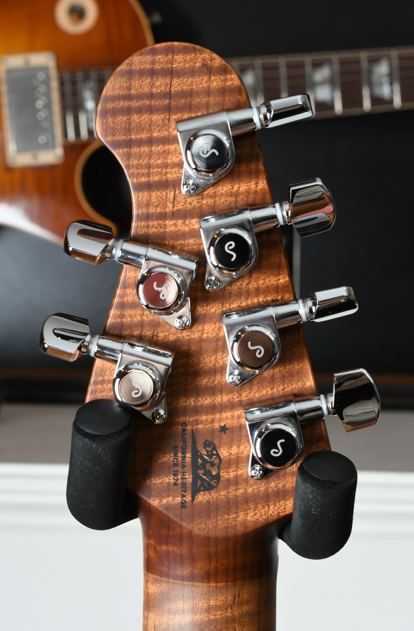 Ernie Ball Music Man Sabre HH Honey Suckle