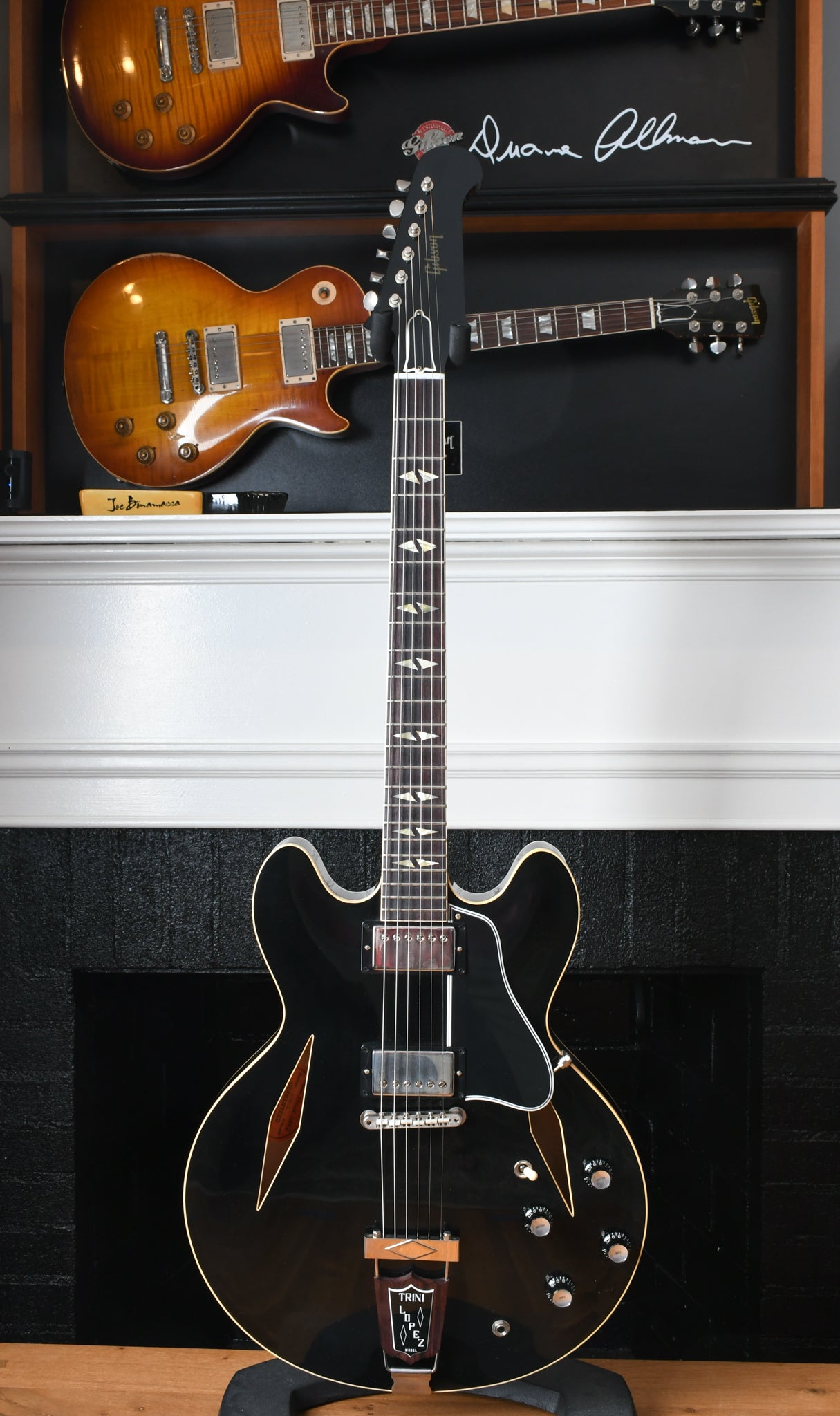 2021 Gibson 1964 Trini Lopez Ebony