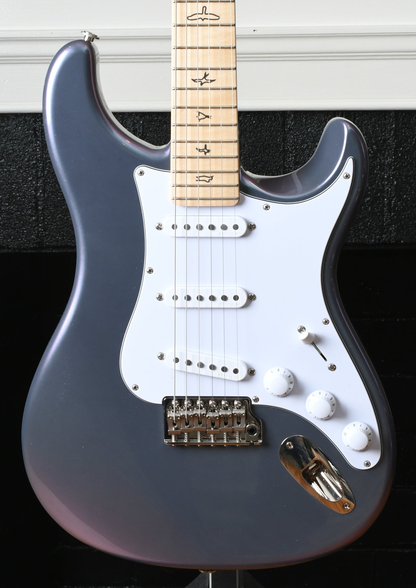 2021 Paul Reed Smith PRS Silver Sky Lunar Ice Limited Edition