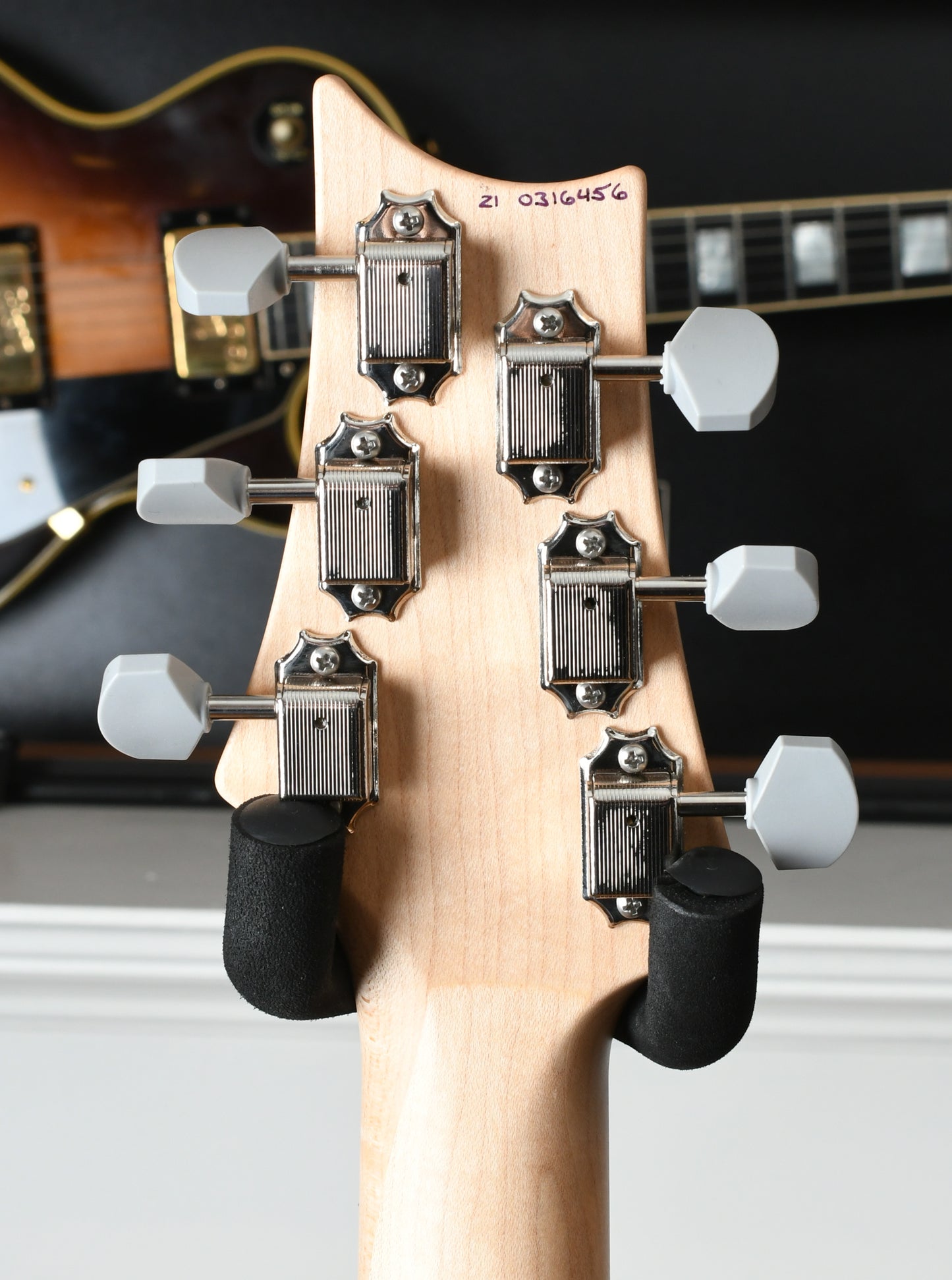 2021 Paul Reed Smith PRS Silver Sky Lunar Ice Limited Edition