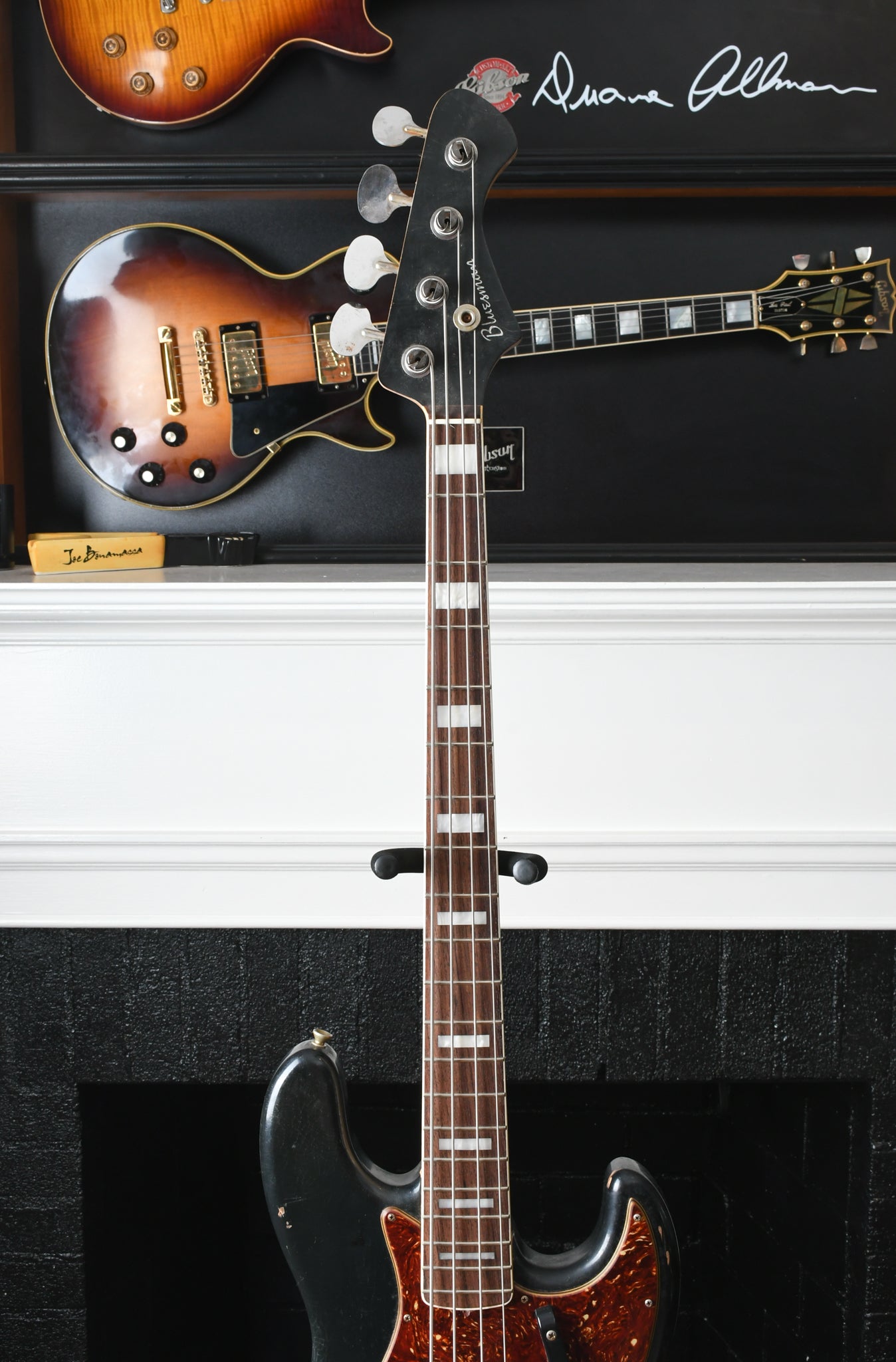 Bluesman Vintage El Dorado Jazz Bass Black Relic