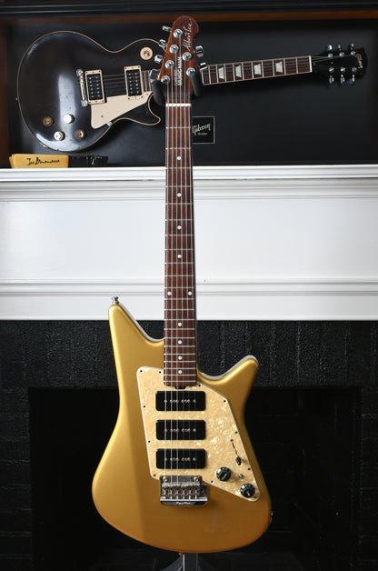 2016 Ernie Ball Music Man Albert Lee MM-90 Gold