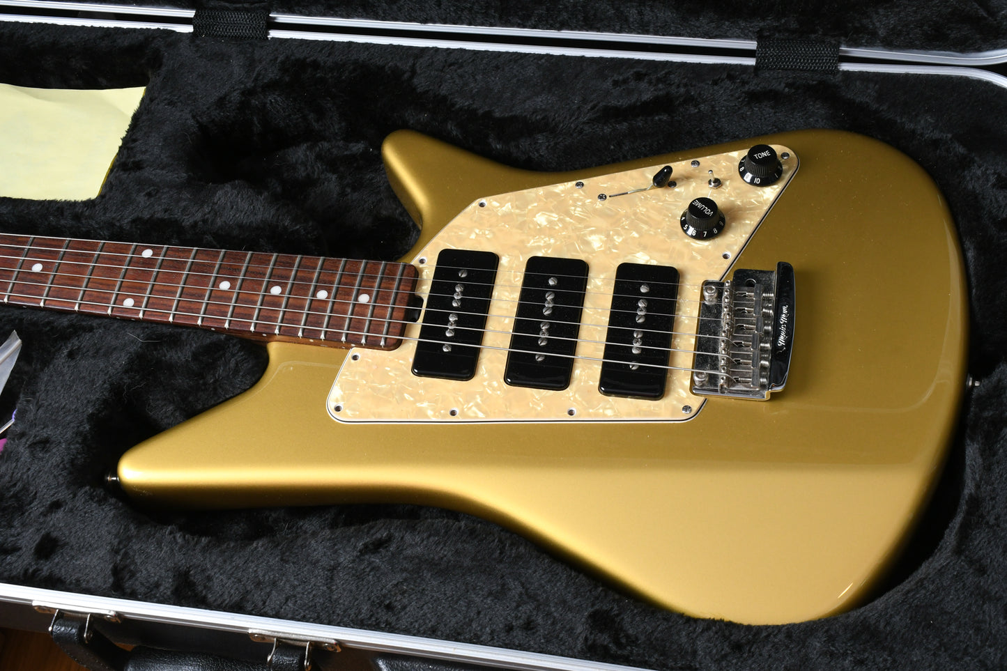 2016 Ernie Ball Music Man Albert Lee MM-90 Gold