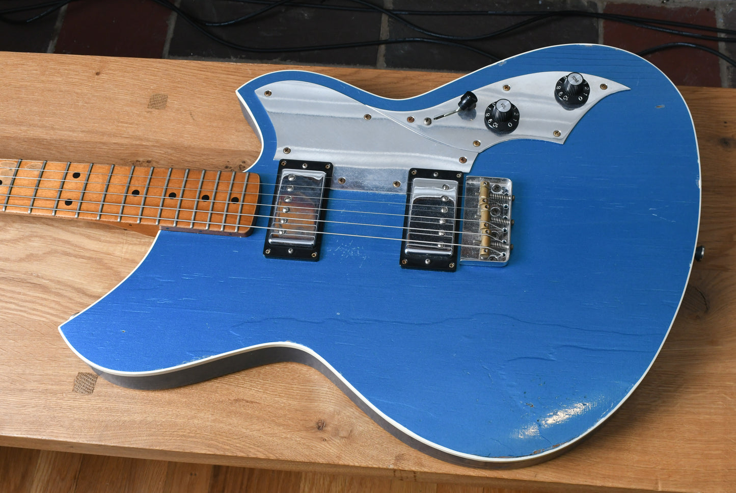 2019 Novo Guitars Serus TC Lake Placid Blue Lollar Imperial’s