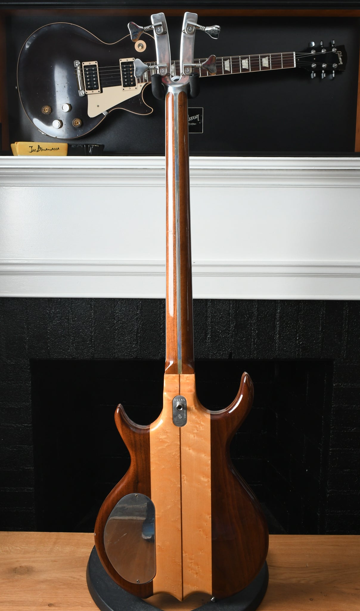 1979 Kramer DMZ 5000 Bass Walnut