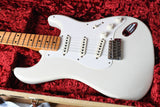 2022 Fender Custom Shop '57 Stratocaster Journeyman Relic Aged India Ivory