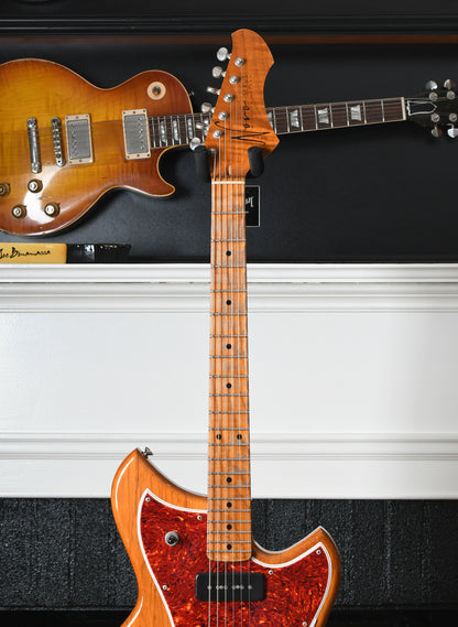 2021 Novo Guitars Serus J Amber