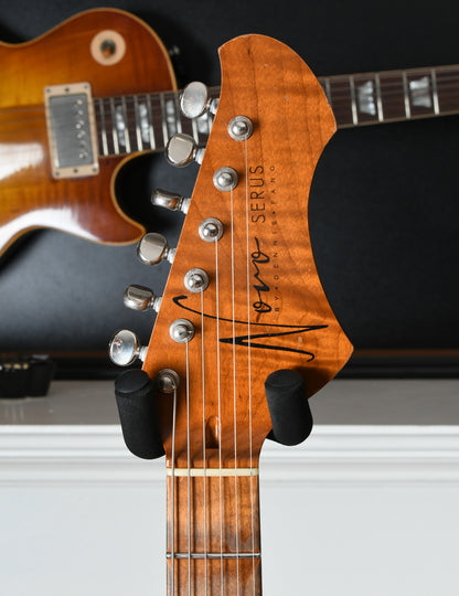 2021 Novo Guitars Serus J Amber